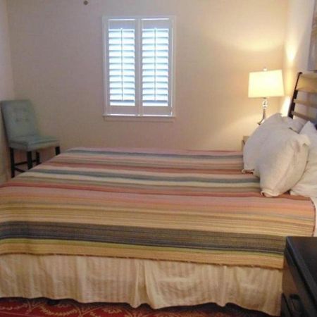 W2 Ocean Walk Resort Upstairs 2 Bed King And Two Twins Next To Back Pool St. Simons Island Eksteriør billede