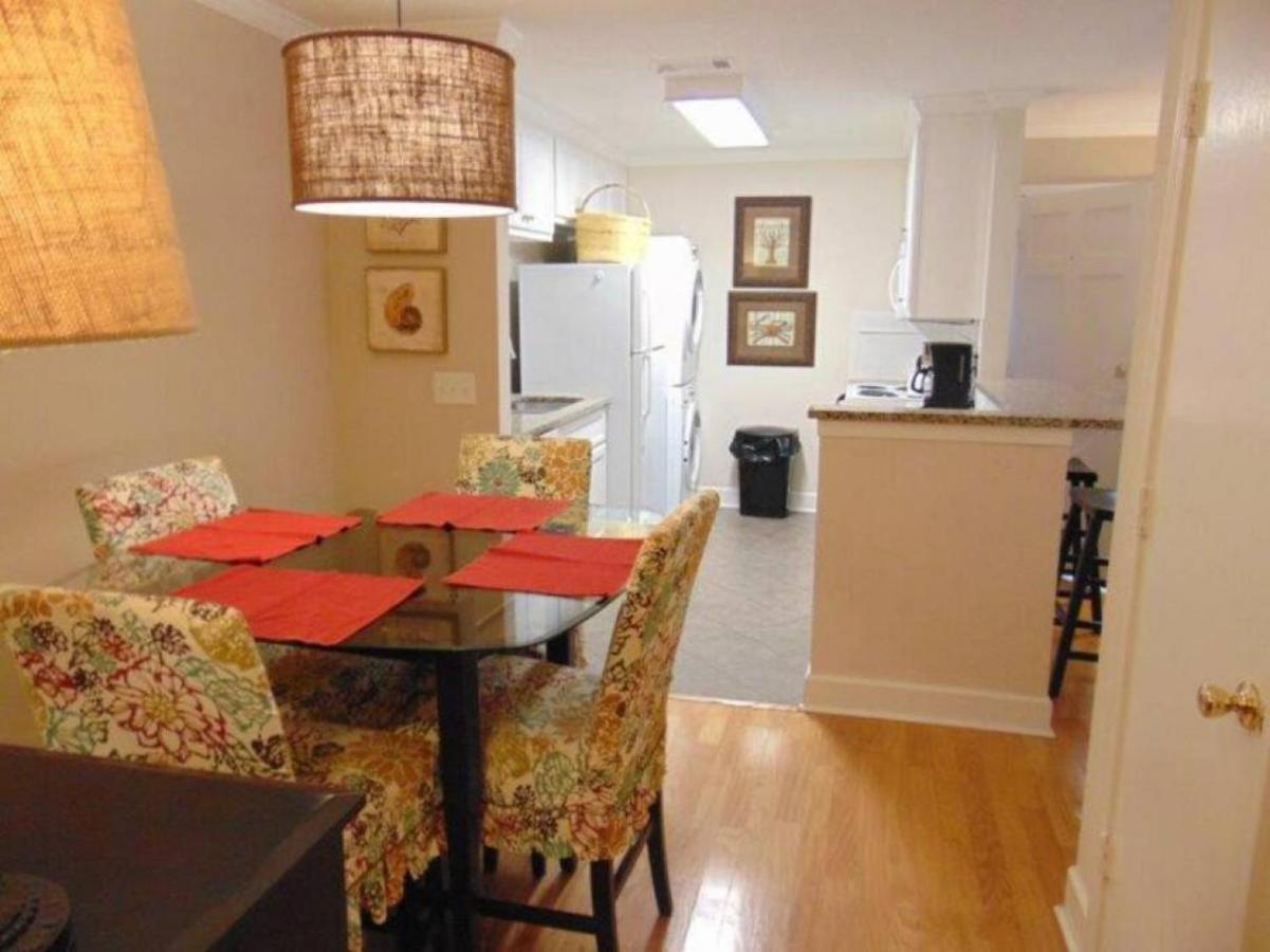 W2 Ocean Walk Resort Upstairs 2 Bed King And Two Twins Next To Back Pool St. Simons Island Eksteriør billede