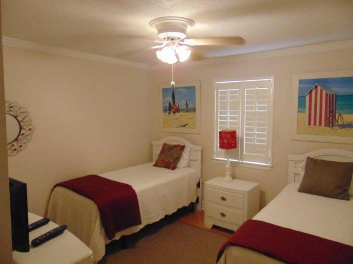 W2 Ocean Walk Resort Upstairs 2 Bed King And Two Twins Next To Back Pool St. Simons Island Eksteriør billede